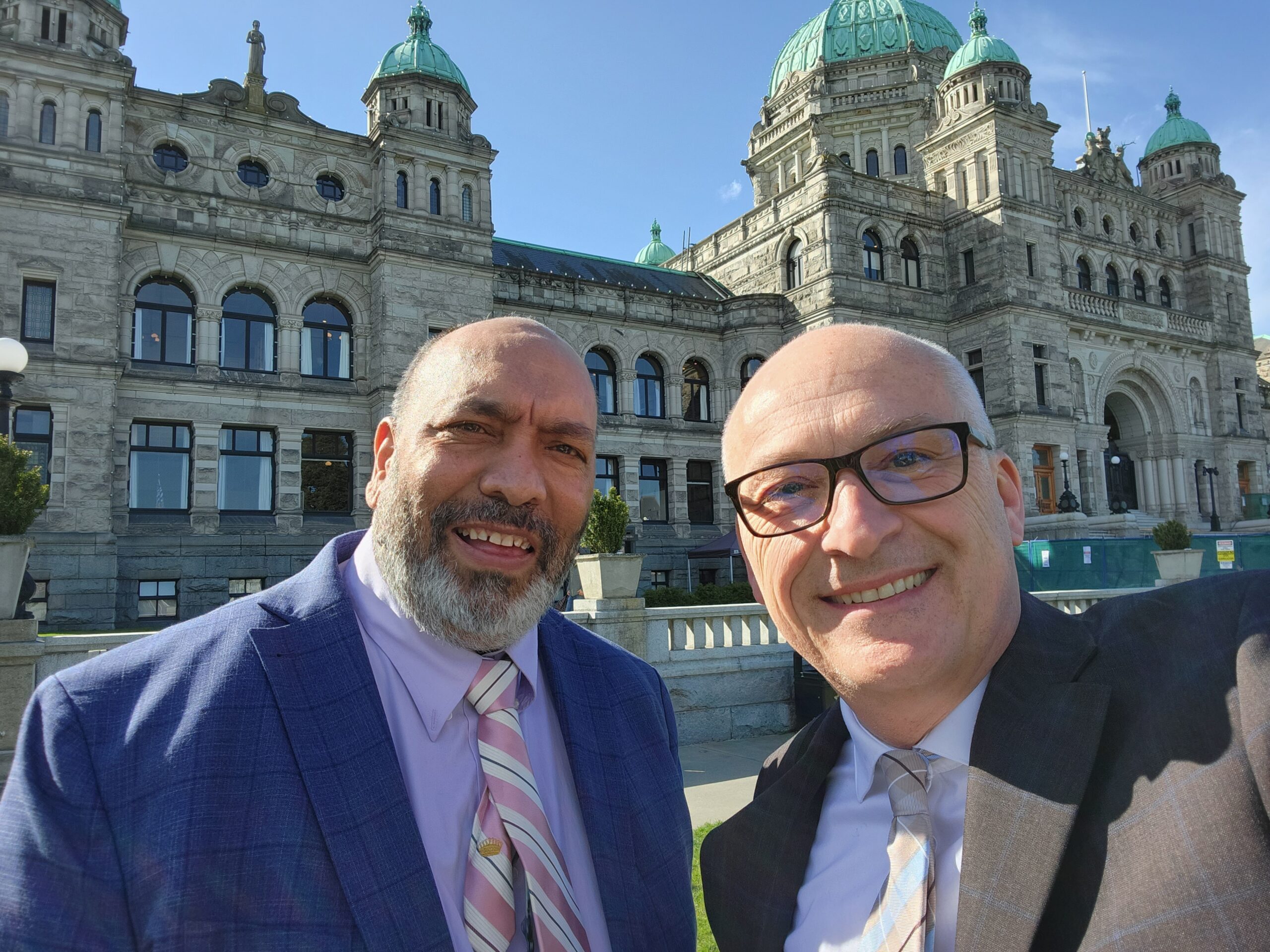 Minhas and Fontaine visit BC Legislature